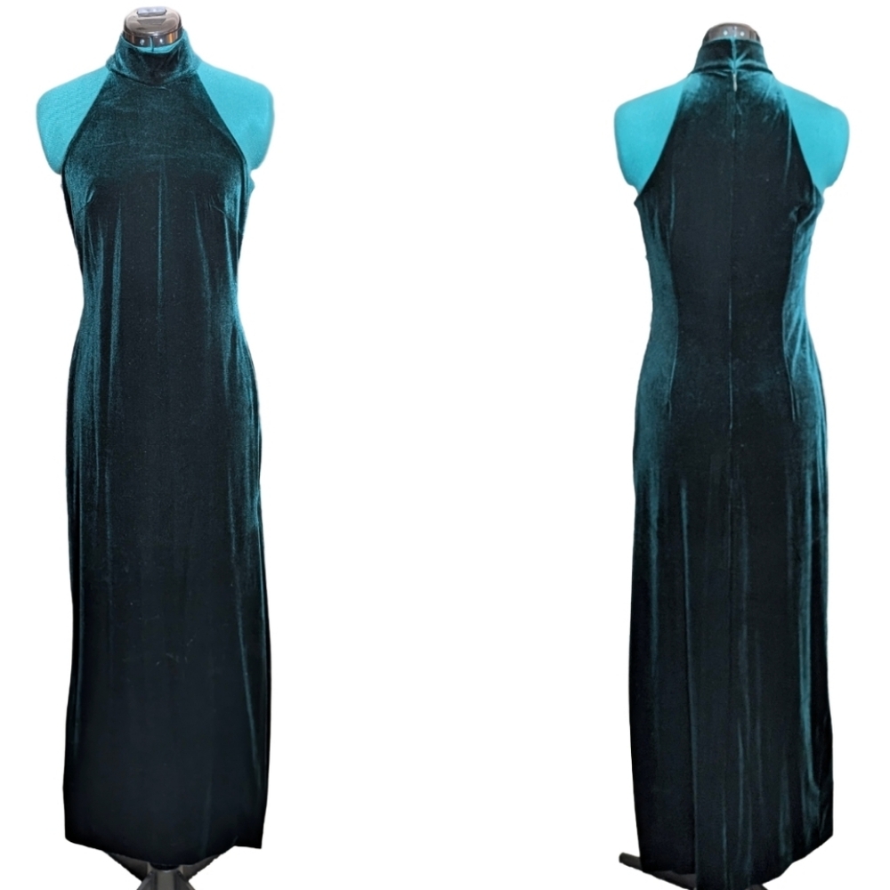 Badgley Mischka Teal Velvet Halter Neck Sleeveless Sheath Gown